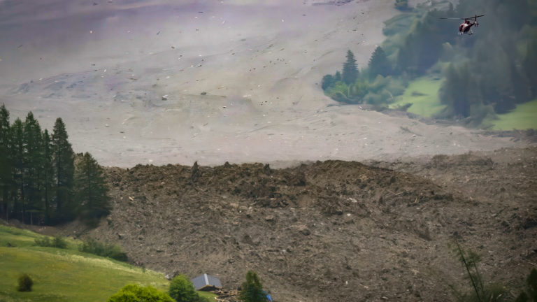 Blatten ensevelie, le monde en sursis